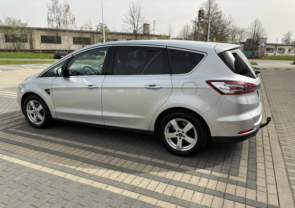 Ford S-Max cena 49900 przebieg: 235000, rok produkcji 2015 z Szczecin małe 781